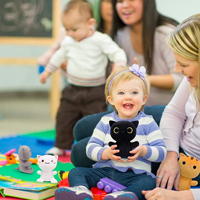 Lot de 2 peluches pour chat - Comprend des animaux en peluche noirs et jaunes - Peluche pour chat (noir + jaune + gris + blanc)