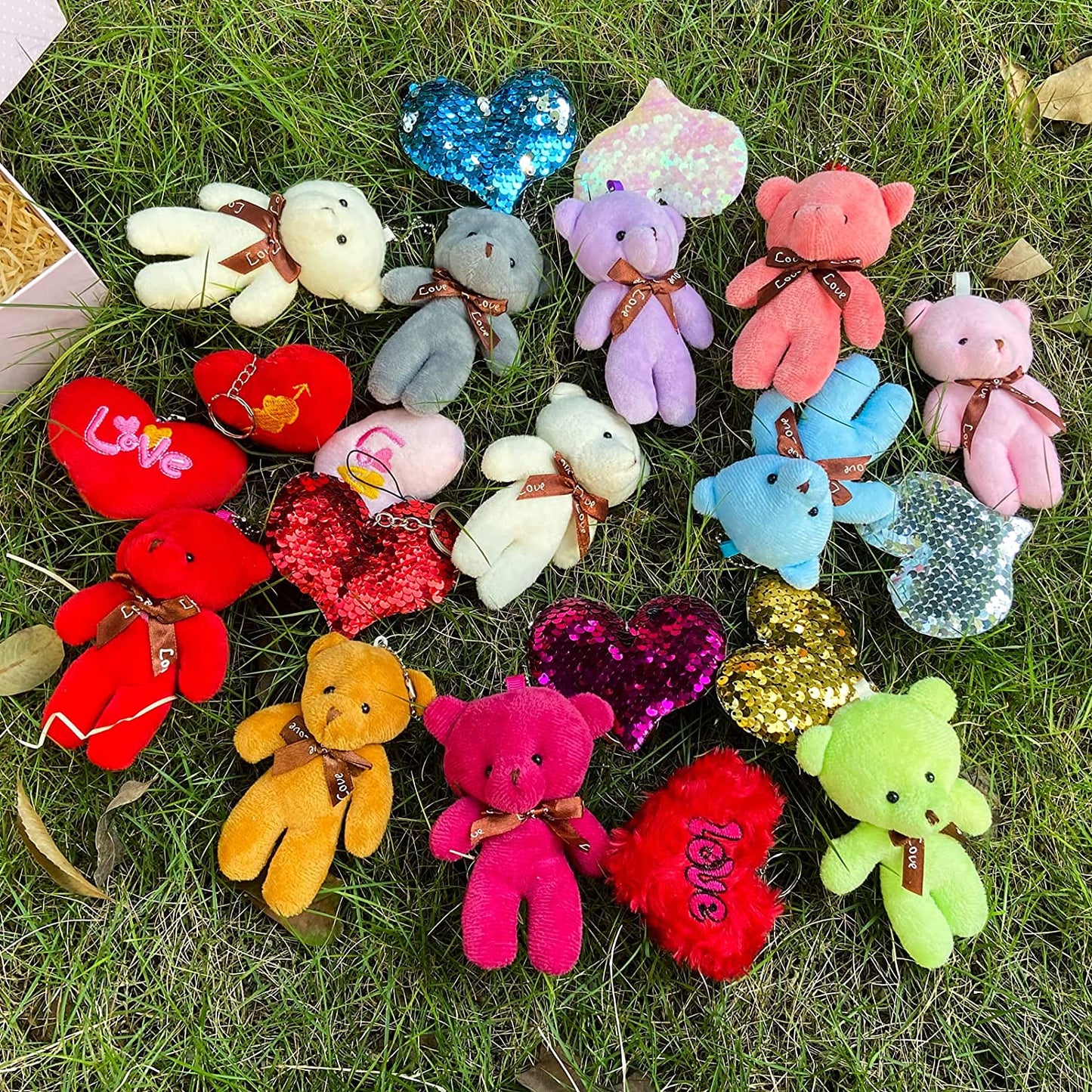 22 Pack Mini Teddy Bear Stuffed Animal Keychain, Cute Mini Plush Bear Animals Bulk with Heart, Valentines Day Teddy Bear Bulk for Kids Valentines Day Classroom Gifts Exchange Prizes Party Favor